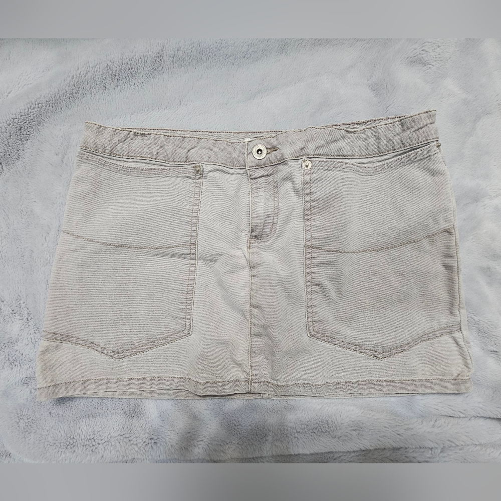 JLO Gray Denim Mini Skirt Size 9